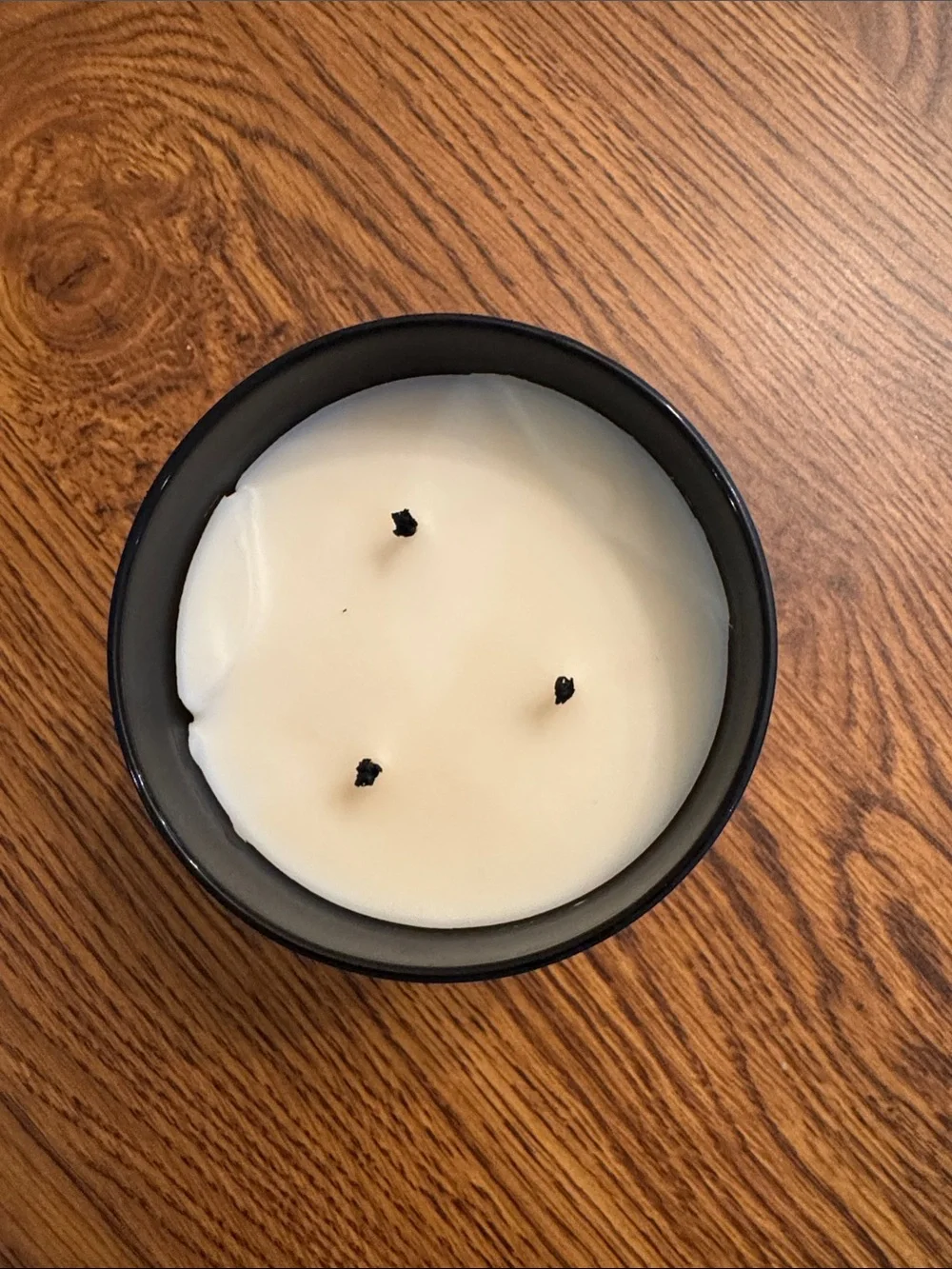 White Barn Leather & Brandy Candle - Black Jar with Cream Lid